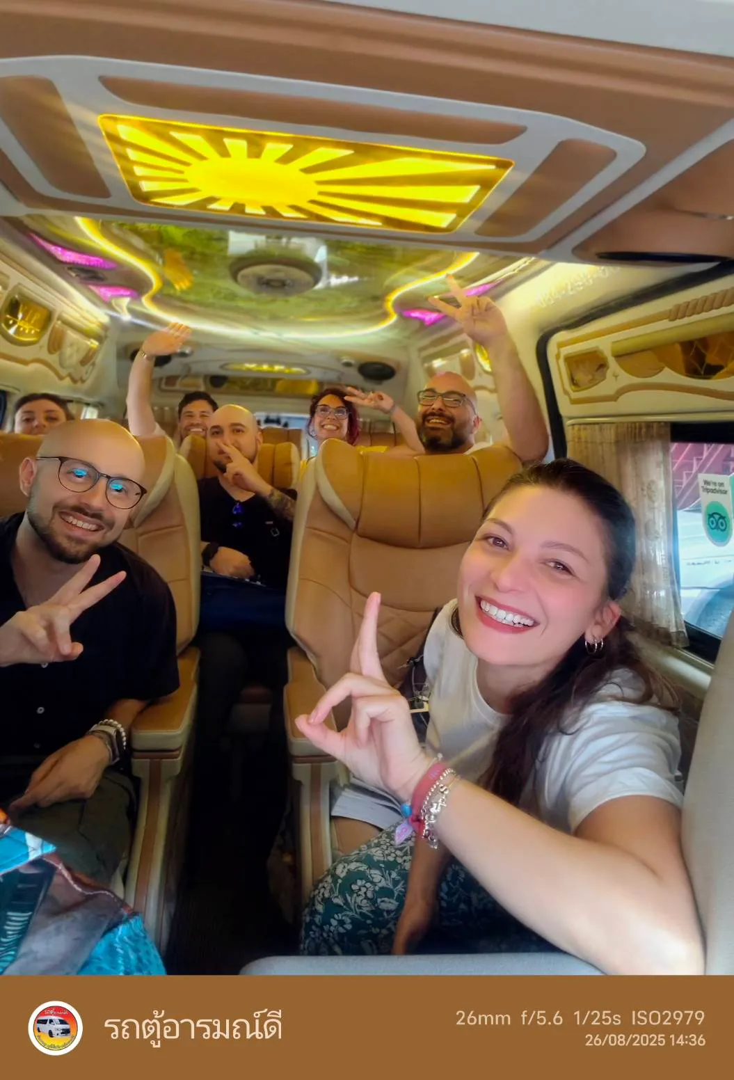 บรรยากาศท่องเที่ยววัดอยุธยา